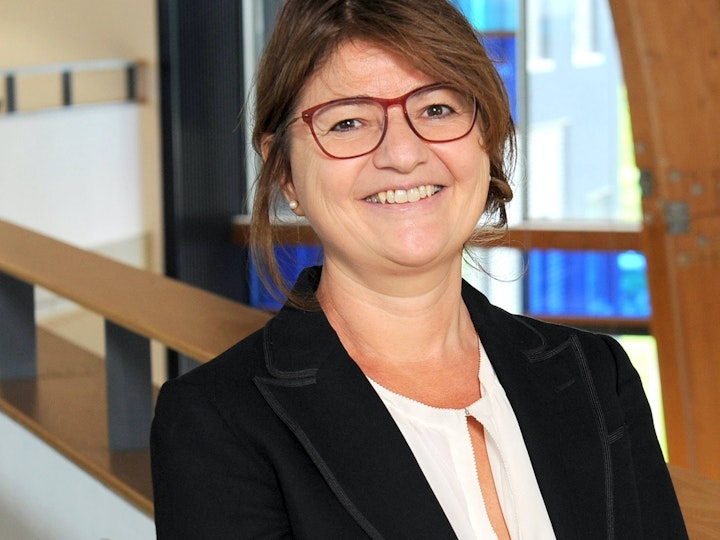 Claudia Murray005 002