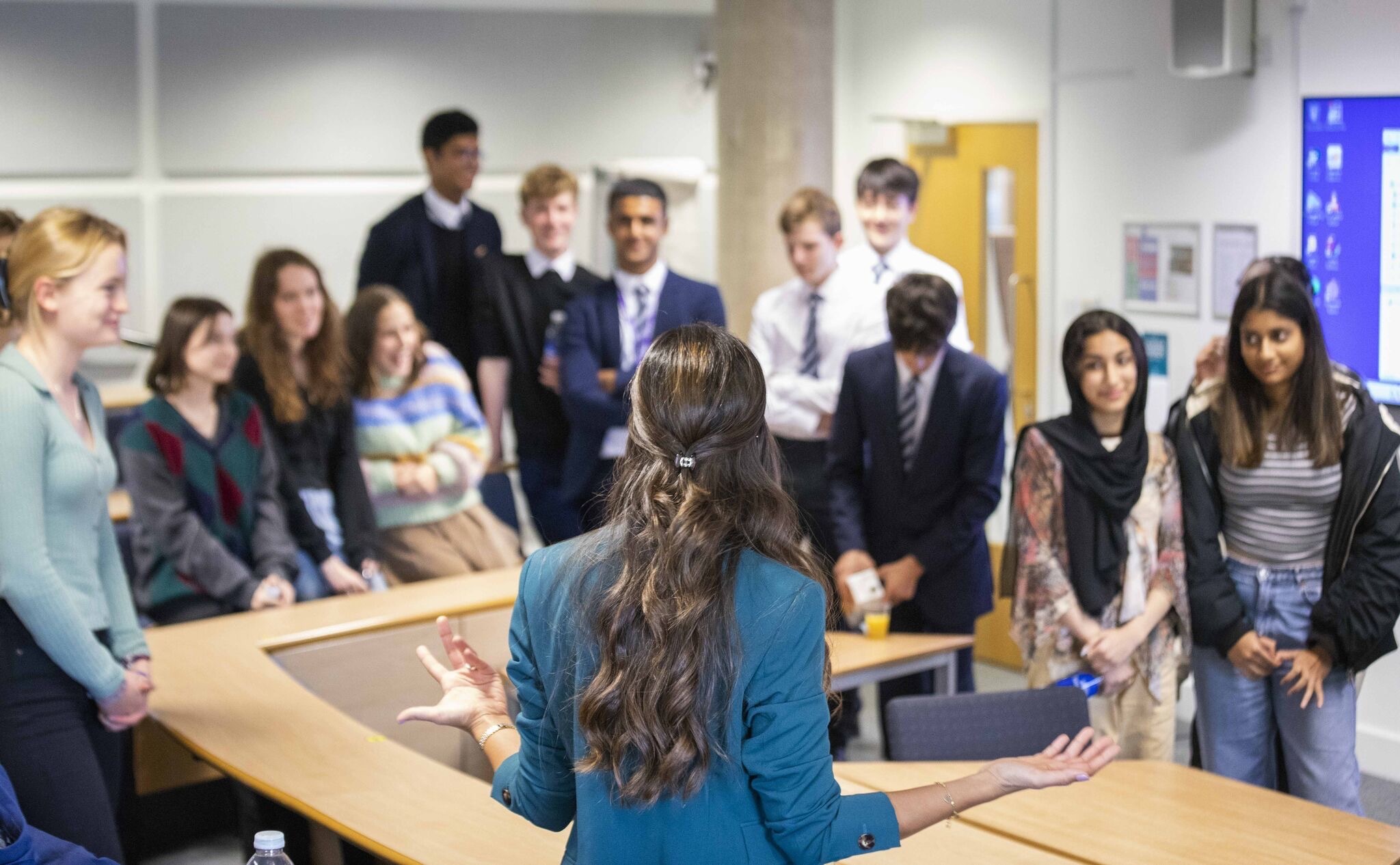 Henley wins Highly Commended Award in the FT Responsible Business Education Awards 2024